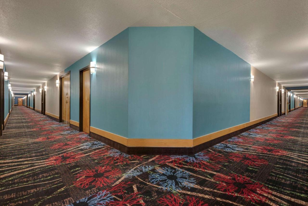 Baymont By Wyndham Muncie Near Ball State University Exterior photo